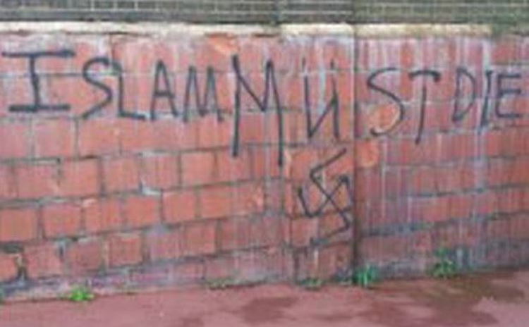 uk-islam-must-die-and-swastika-sprayed-on-walls-of-university-of-birmingham-and-mosque