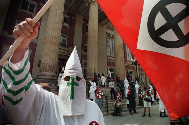 ku-klux-klan-heads-to-ferguson-race-riots-to-guard-white-businesses-and-protect-innocent-whites