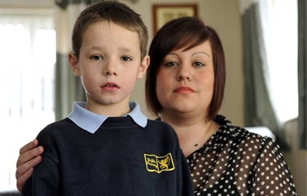 great-diverse-britain-mother-ordered-by-school-to-declare-her-7-yr-old-white-son-guilty-of-racism